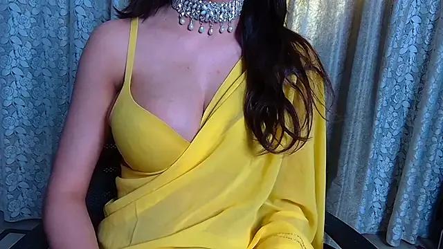 Aashika-Kaur from StripChat is Freechat