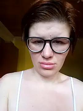 Emilly_kissy from StripChat is Freechat