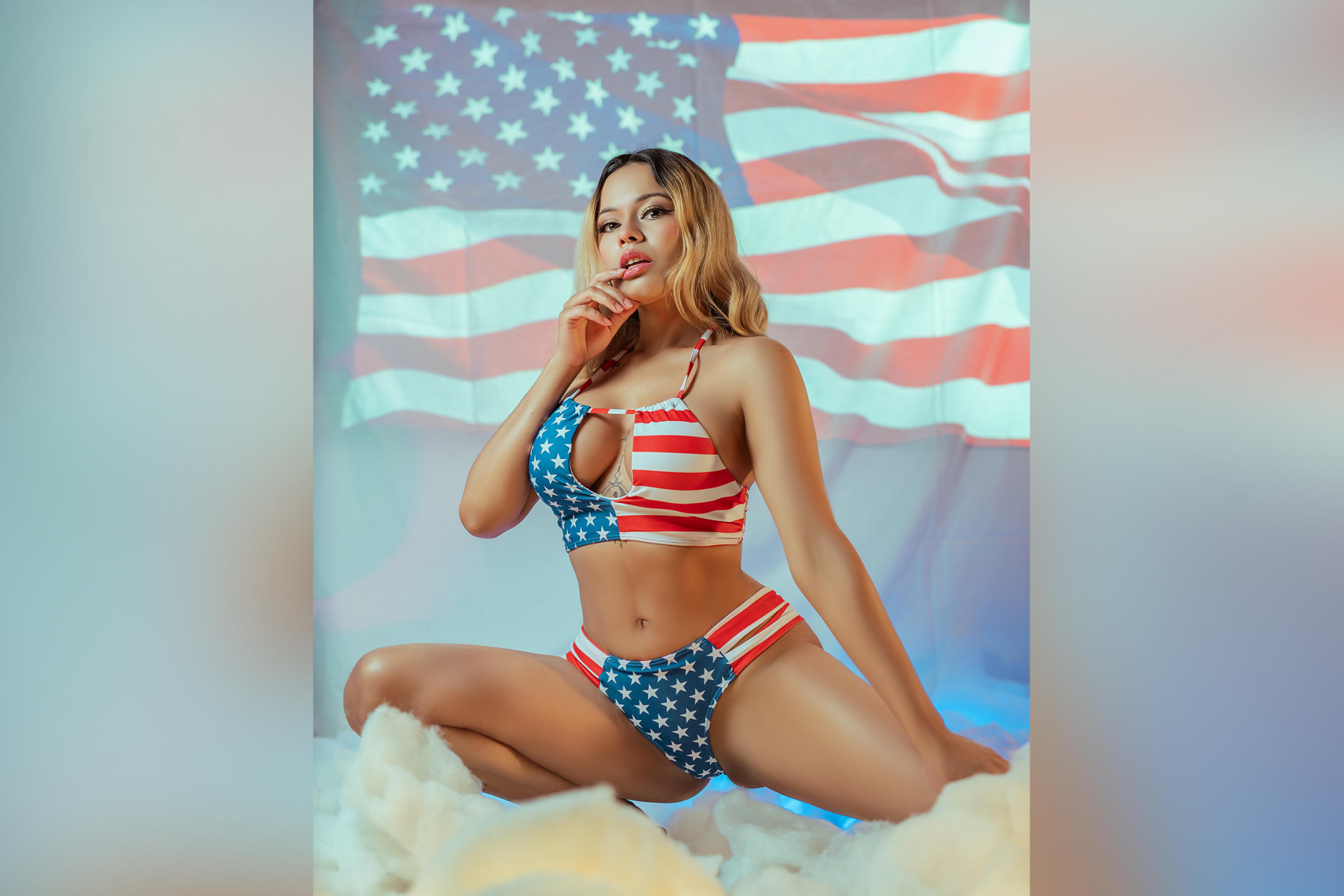 Be a true american guy and go get this true american woman! Blonde, sexy, horny and ready for lot of fun!