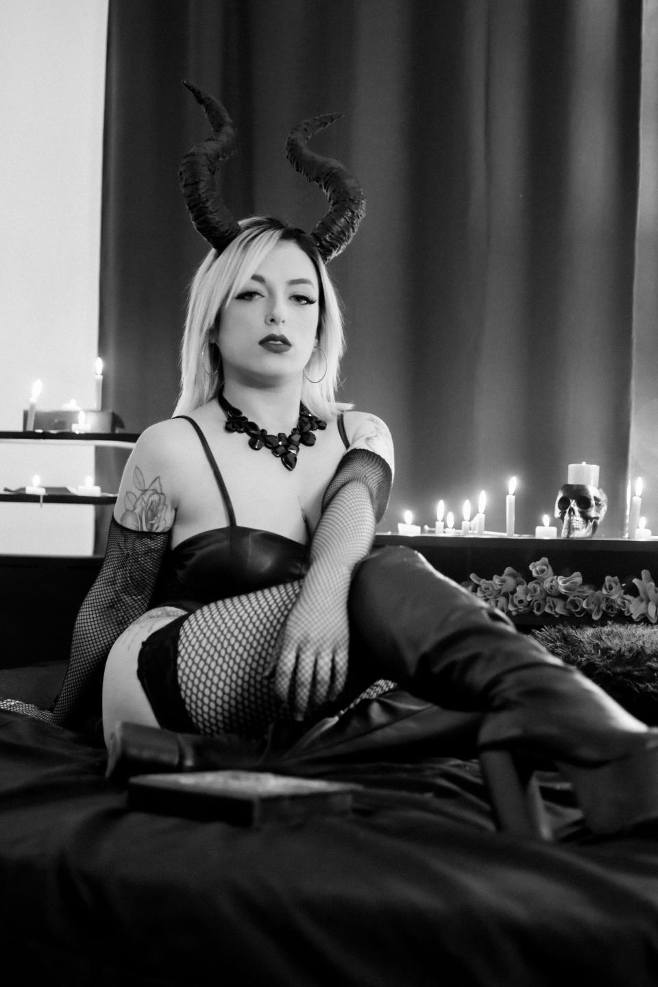 Wanna meet the devil in person? This sexy blonde is all about rough and being a Dominatrix. Are you the submissive type? Check her out!