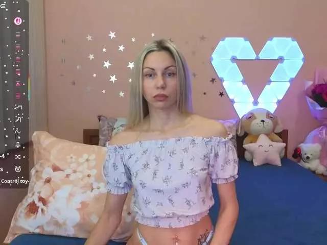 --LiMoNaDiK-- from BongaCams