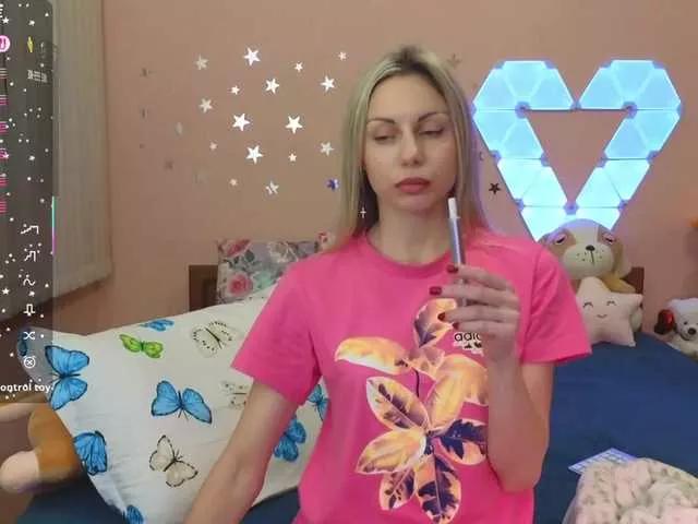 --LiMoNaDiK-- from BongaCams