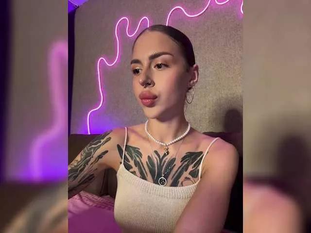 -Aperol- from BongaCams is Freechat