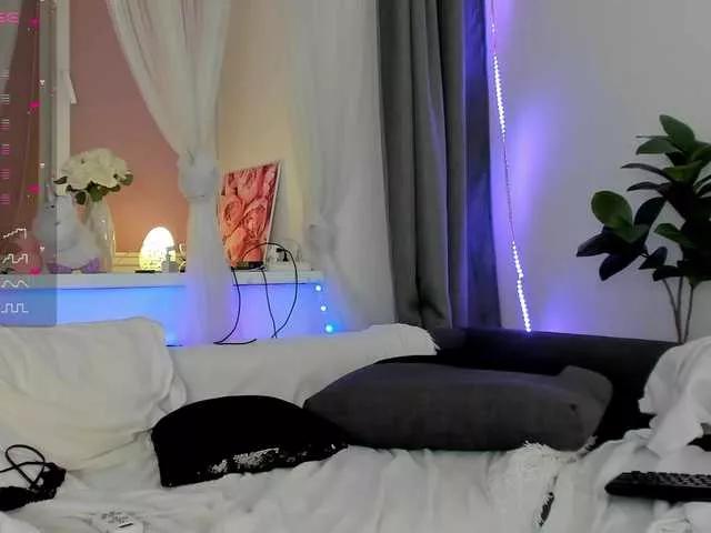 -Janice- from BongaCams