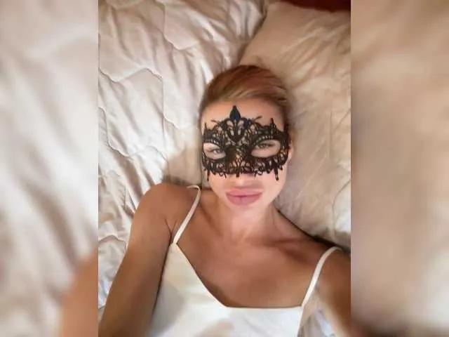 -liyasilvers- from BongaCams is Freechat