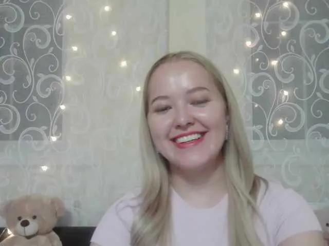 -Sweet-smile- from BongaCams is Freechat