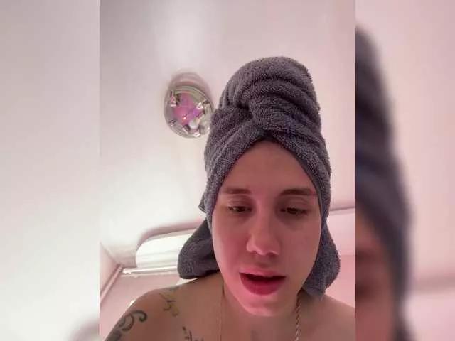 AdelinaKiskina from BongaCams is Freechat