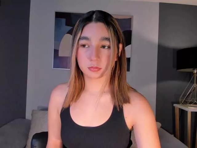 AdharaMoretti from BongaCams