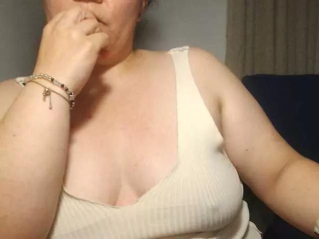 agathamiller from BongaCams