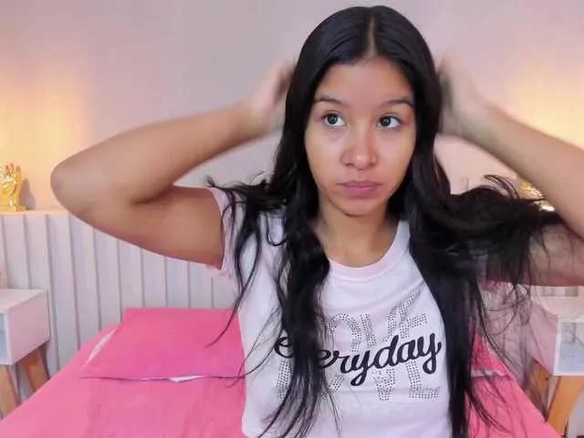 Aida-Moreno from BongaCams