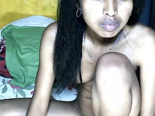 Ainanaya from BongaCams