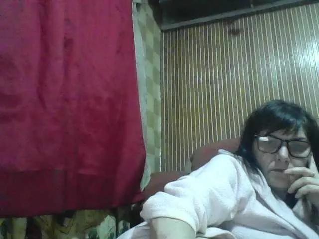 AlanaXDream from BongaCams