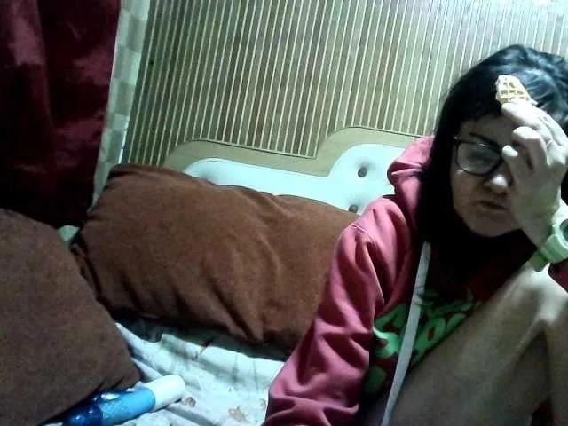 AlanaXDream from BongaCams