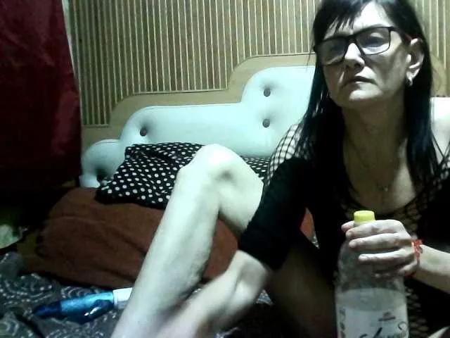 AlanaXDream from BongaCams