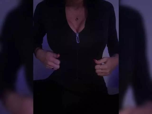 AliceLuna from BongaCams is Freechat