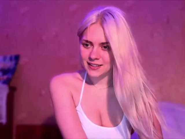 AliceOceanEyes from BongaCams is Freechat