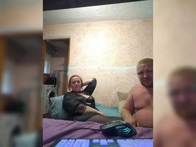 AliciaandTomas from BongaCams is Freechat