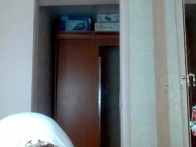 Aliiicestone from BongaCams