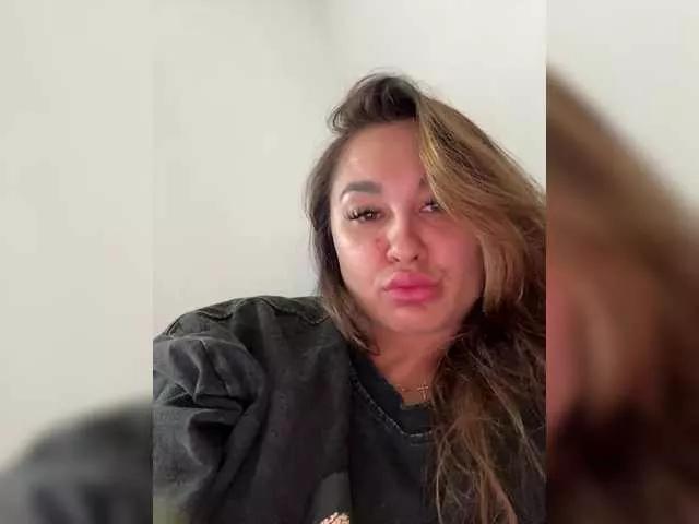 Alina-102 from BongaCams is Freechat