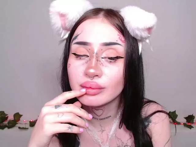 Alisa-tattoogirl from BongaCams is Freechat