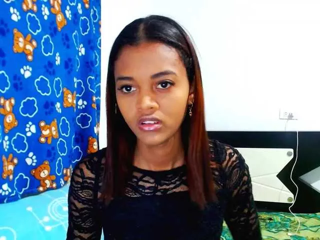 Alixthompson from BongaCams