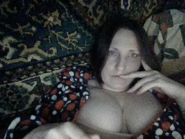 AllaSowinskaya from BongaCams