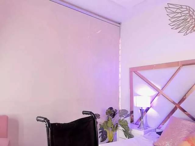Ally-Chair from BongaCams is Freechat