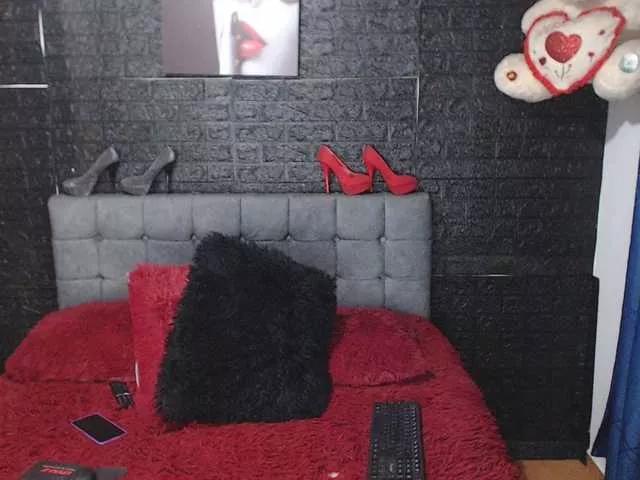 Almamyers from BongaCams