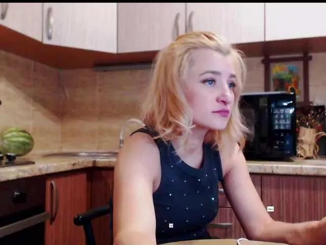 alya555 from BongaCams