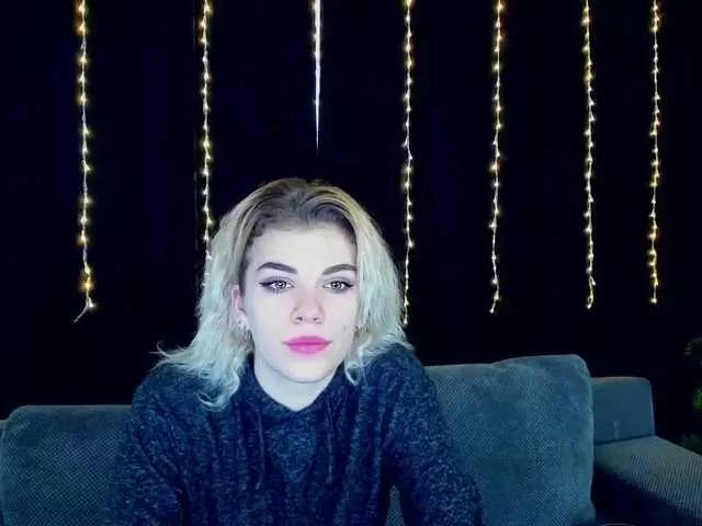Masturbate to BongaCams's Alyssa-Moore