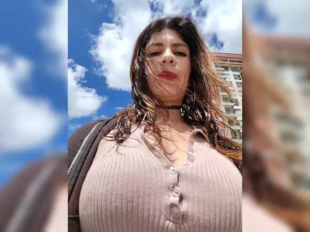 Alysson-1 from BongaCams is Freechat