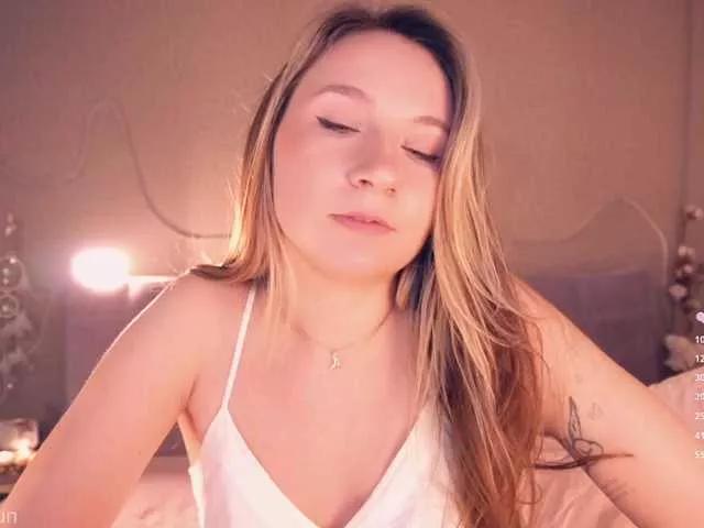 alyyyson from BongaCams
