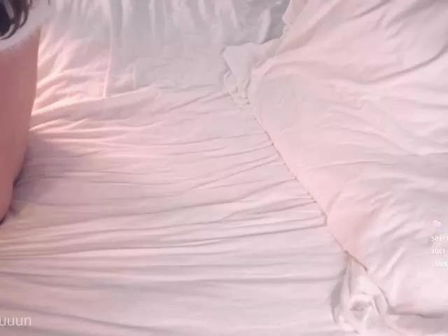 alyyyson from BongaCams