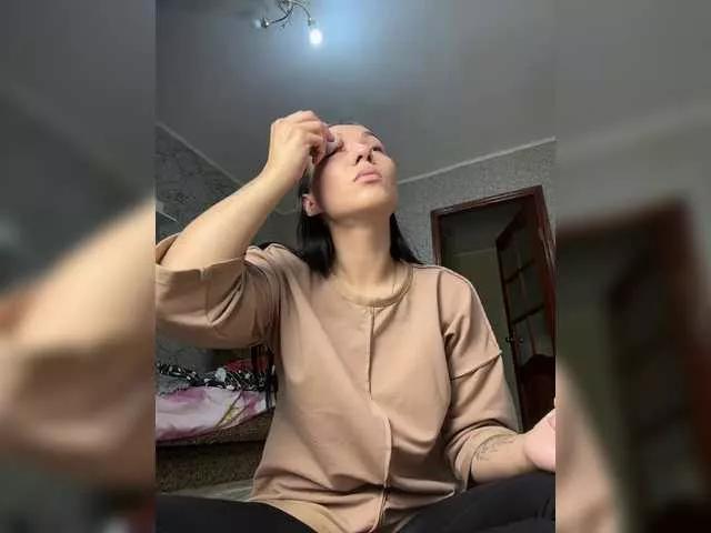 AmandaBlare from BongaCams