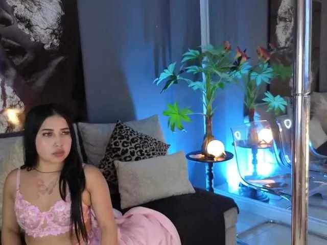 Ambarsecret from BongaCams