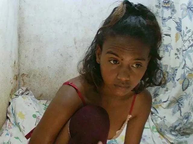 Amelliiah from BongaCams is Freechat