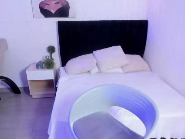 ammy-gate from BongaCams is Freechat