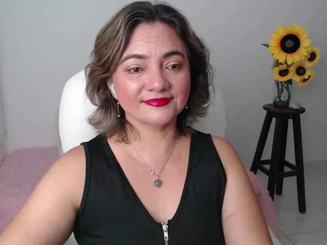 ana-milf from BongaCams
