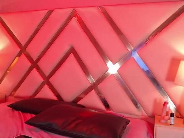 AnahisMonroe from BongaCams is Freechat