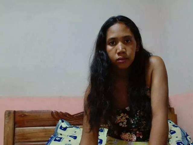 Annaha from BongaCams