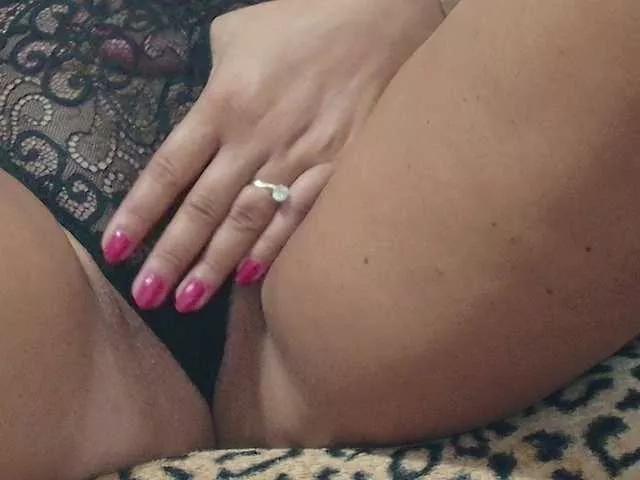 annawow69 from BongaCams