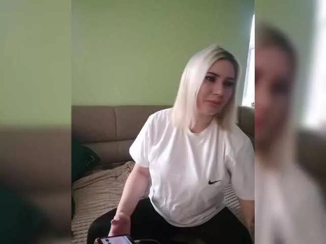 Annet111 from BongaCams