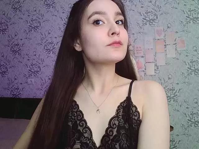 annie-fleur from BongaCams