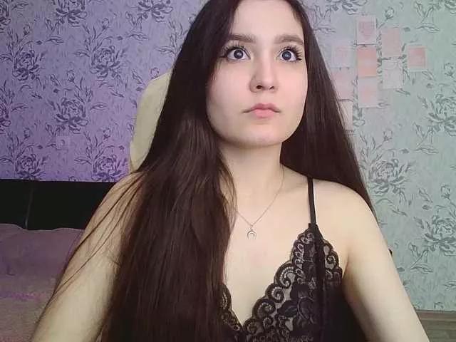 annie-fleur from BongaCams