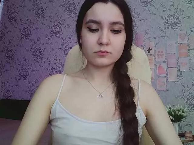 annie-fleur from BongaCams