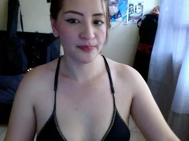 Anny-azalea from BongaCams