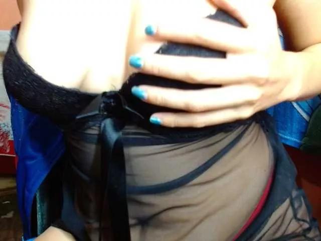 annyluna from BongaCams