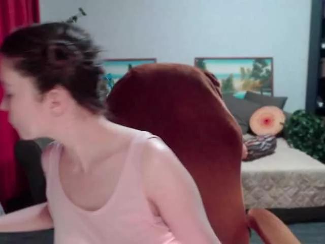 Antarinda from BongaCams