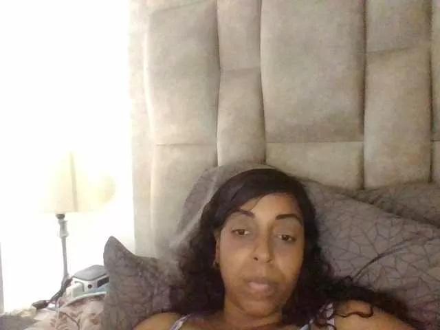 Applessweet from BongaCams