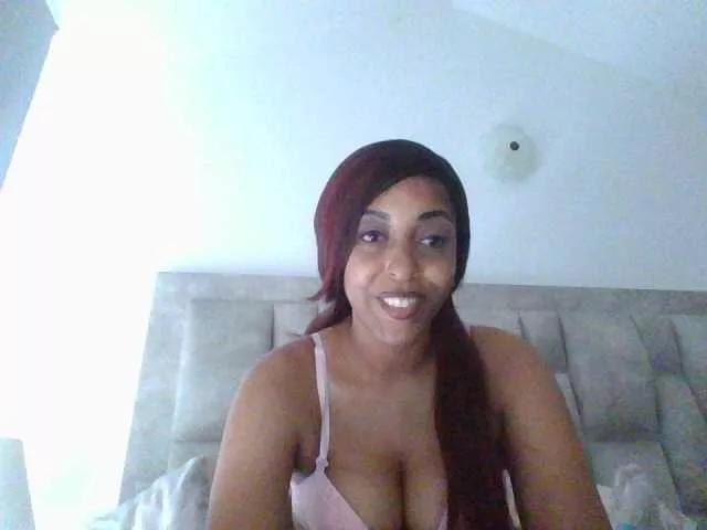 Applessweet from BongaCams